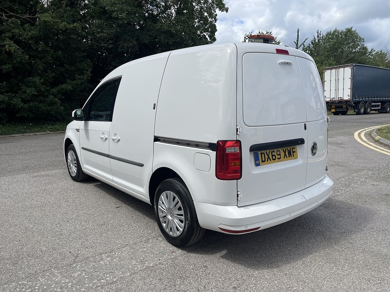 Volkswagen Caddy Caddy Trendline Panel Van 1 Automatic Diesel - U267