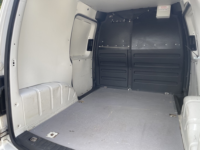 Volkswagen Caddy Caddy Trendline Panel Van 1 Automatic Diesel - U267