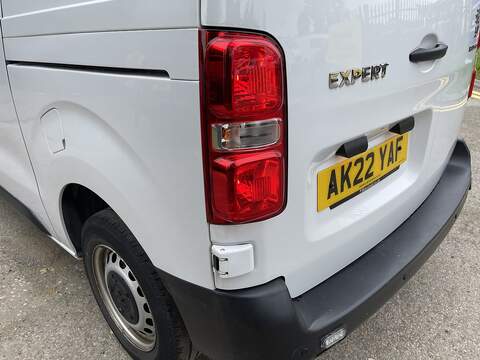 Peugeot Expert 2.0 BlueHDi 1400 Professional Premium Standard Panel Van MWB Euro 6 (s/s) 6dr - U268