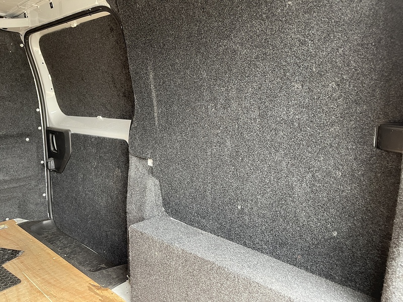 Peugeot Expert 2.0 BlueHDi 1400 Professional Premium Standard Panel Van MWB Euro 6 (s/s) 6dr - U268