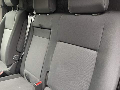 Peugeot Expert 2.0 BlueHDi 1400 Professional Premium Standard Panel Van MWB Euro 6 (s/s) 6dr - U268