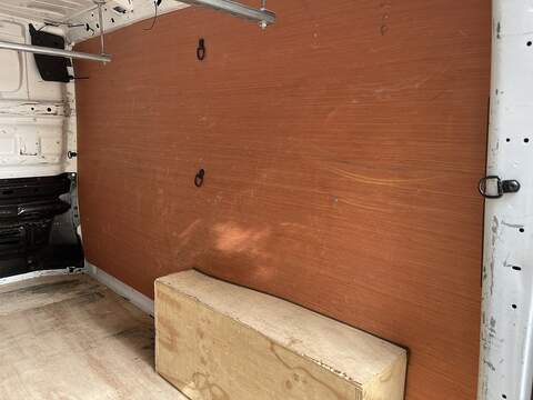 Renault Trafic 2.0 dCi ENERGY 28 Business Panel Van 5dr Diesel Manual SWB Standard Roof Euro 6 (s/s) (120 ps) - U274