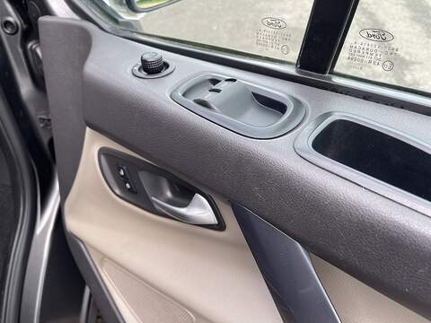 Ford Transit Custom 2.0 TDCi 310 Limited Panel Van 5dr Diesel Manual L1 H1 (163 g/km, 128 bhp) - U280