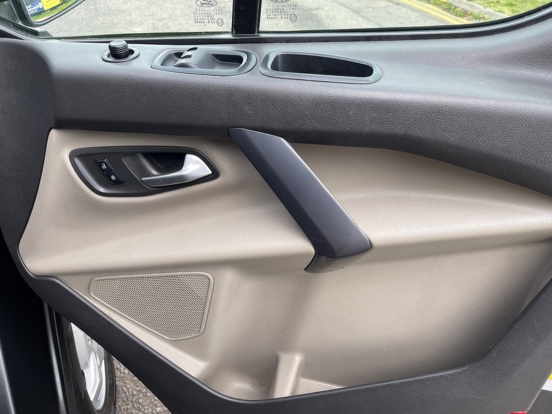 Ford Transit Custom 2.0 TDCi 310 Limited Panel Van 5dr Diesel Manual L1 H1 (163 g/km, 128 bhp) - U280