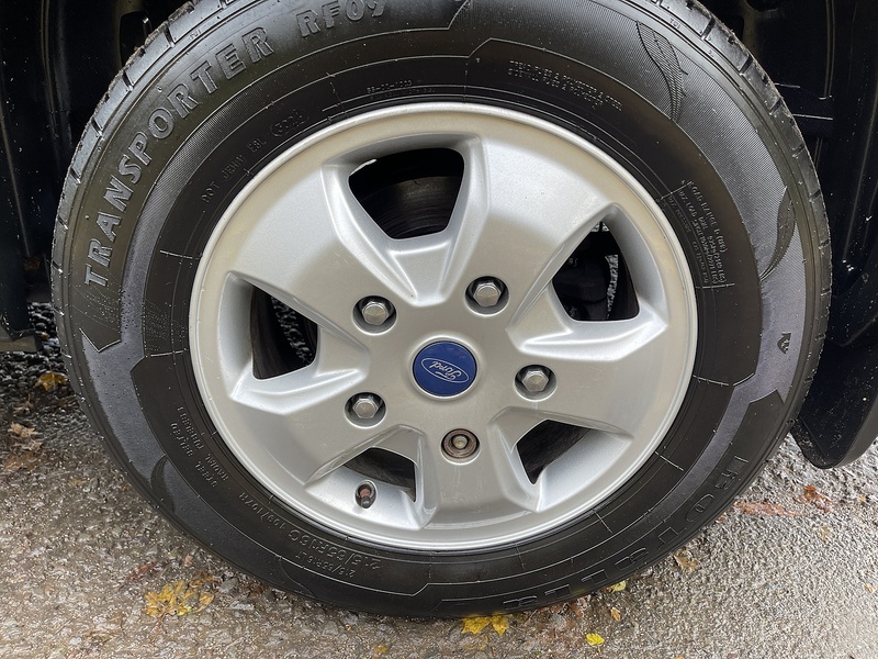 Ford Transit Custom 2.0 TDCi 310 Limited Panel Van 5dr Diesel Manual L1 H1 (163 g/km, 128 bhp) - U280