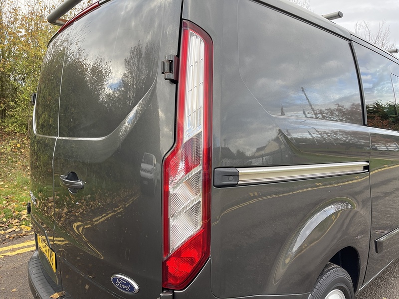 Ford Transit Custom 2.0 TDCi 310 Limited Panel Van 5dr Diesel Manual L1 H1 (163 g/km, 128 bhp) - U280