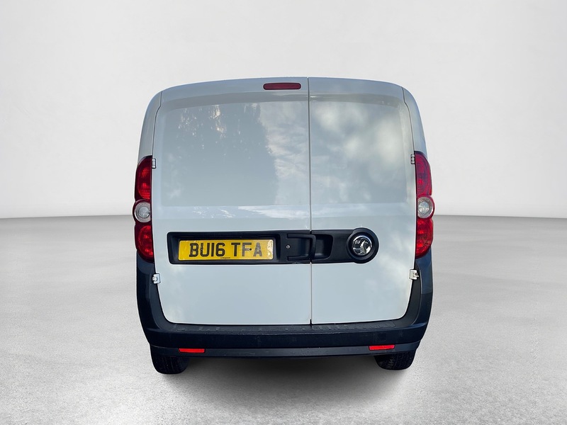 Vauxhall Combo 1.3 CDTi 2000 16v Panel Van 3dr Diesel Manual FWD L1 H1 (133 g/km, 89 bhp) - U282