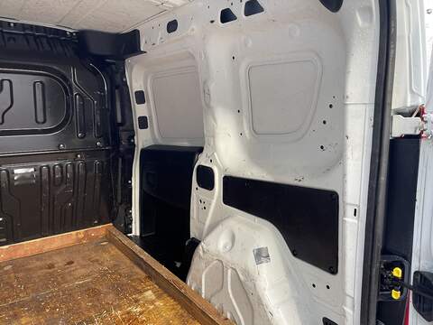 Vauxhall Combo 1.3 CDTi 2000 16v Panel Van 3dr Diesel Manual FWD L1 H1 (133 g/km, 89 bhp) - U282