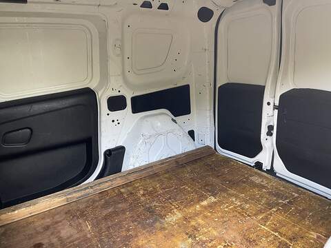 Vauxhall Combo 1.3 CDTi 2000 16v Panel Van 3dr Diesel Manual FWD L1 H1 (133 g/km, 89 bhp) - U282