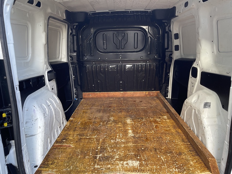 Vauxhall Combo 1.3 CDTi 2000 16v Panel Van 3dr Diesel Manual FWD L1 H1 (133 g/km, 89 bhp) - U282