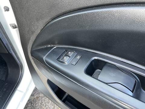 Vauxhall Combo 1.3 CDTi 2000 16v Panel Van 3dr Diesel Manual FWD L1 H1 (133 g/km, 89 bhp) - U282