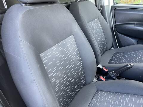 Vauxhall Combo 1.3 CDTi 2000 16v Panel Van 3dr Diesel Manual FWD L1 H1 (133 g/km, 89 bhp) - U282