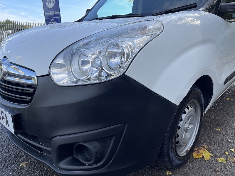 Vauxhall Combo 1.3 CDTi 2000 16v Panel Van 3dr Diesel Manual FWD L1 H1 (133 g/km, 89 bhp) - U282
