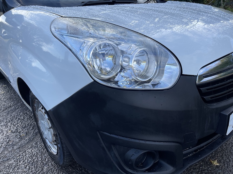 Vauxhall Combo 1.3 CDTi 2000 16v Panel Van 3dr Diesel Manual FWD L1 H1 (133 g/km, 89 bhp) - U282