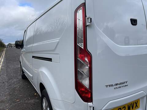 Ford Transit Custom Transit Custom Limited Panel Van 1 Manual Diesel - U290