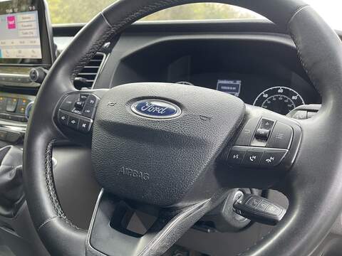 Ford Transit Custom Transit Custom Limited Panel Van 1 Manual Diesel - U290