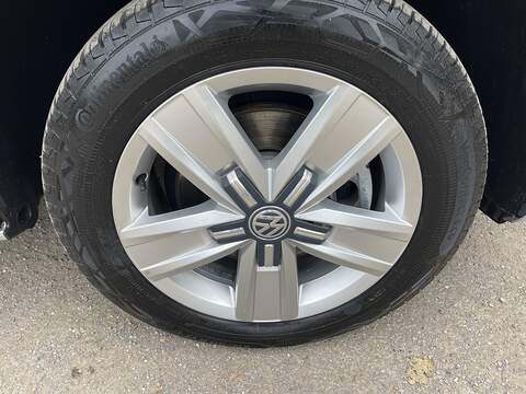 Volkswagen Transporter Shuttle 2.0 TDI SE DSG LWB Euro 6 (s/s) 5dr - U300