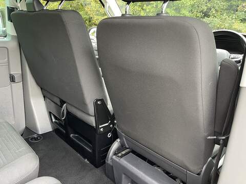 Volkswagen Transporter Shuttle 2.0 TDI SE DSG LWB Euro 6 (s/s) 5dr - U300