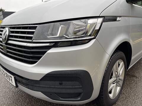 Volkswagen Transporter Shuttle 2.0 TDI SE DSG LWB Euro 6 (s/s) 5dr - U300