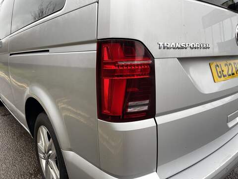 Volkswagen Transporter Shuttle 2.0 TDI SE DSG LWB Euro 6 (s/s) 5dr - U300