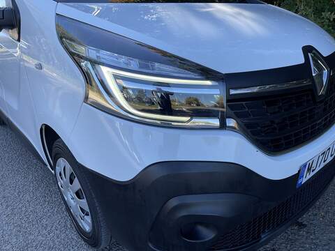 Renault Trafic 2.0 dCi ENERGY 30 Business SWB Standard Roof Euro 6 (s/s) 5dr - U303
