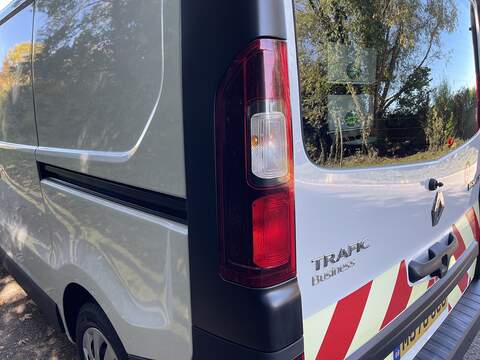 Renault Trafic 2.0 dCi ENERGY 30 Business SWB Standard Roof Euro 6 (s/s) 5dr - U303