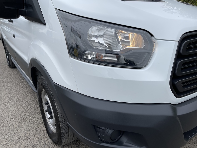 Ford Transit 2.0 350 EcoBlue FWD L2 H3 Euro 6 5dr - U305