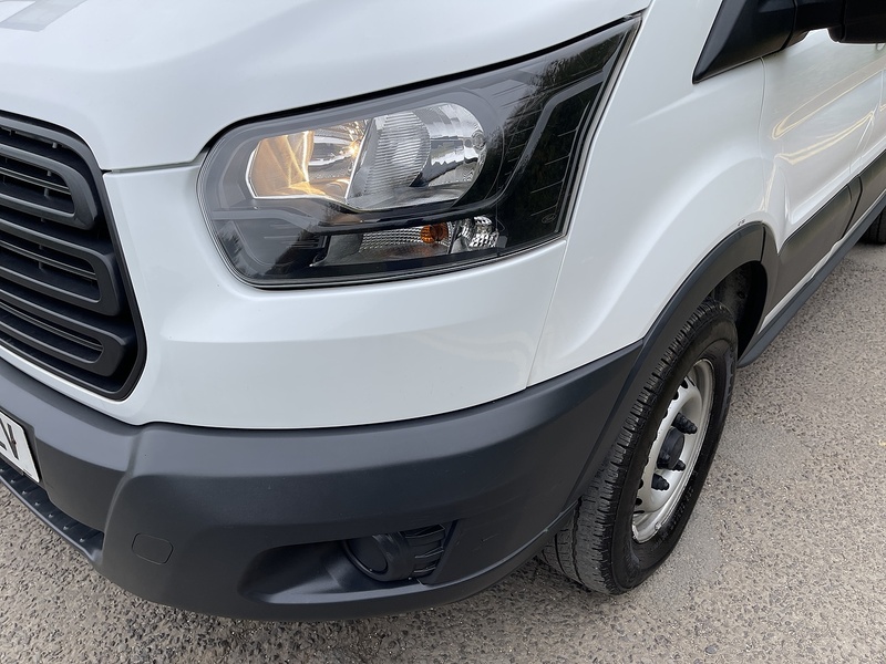 Ford Transit 2.0 350 EcoBlue FWD L2 H3 Euro 6 5dr - U305