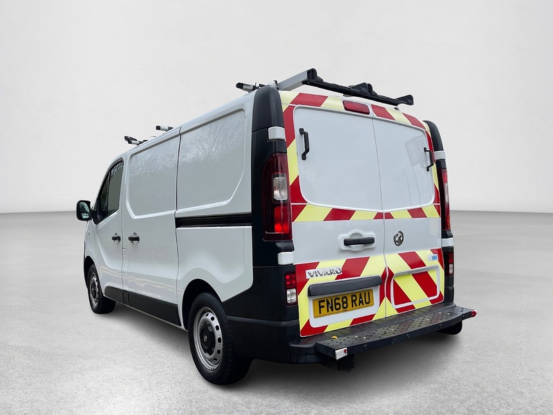 Vauxhall Vivaro 1.6 CDTi 2900 L1 H1 Euro 6 (s/s) 5dr - U306
