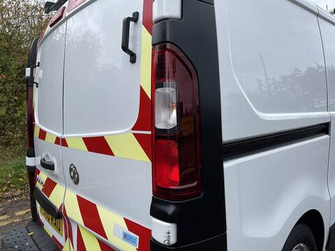 Vauxhall Vivaro 1.6 CDTi 2900 L1 H1 Euro 6 (s/s) 5dr - U306