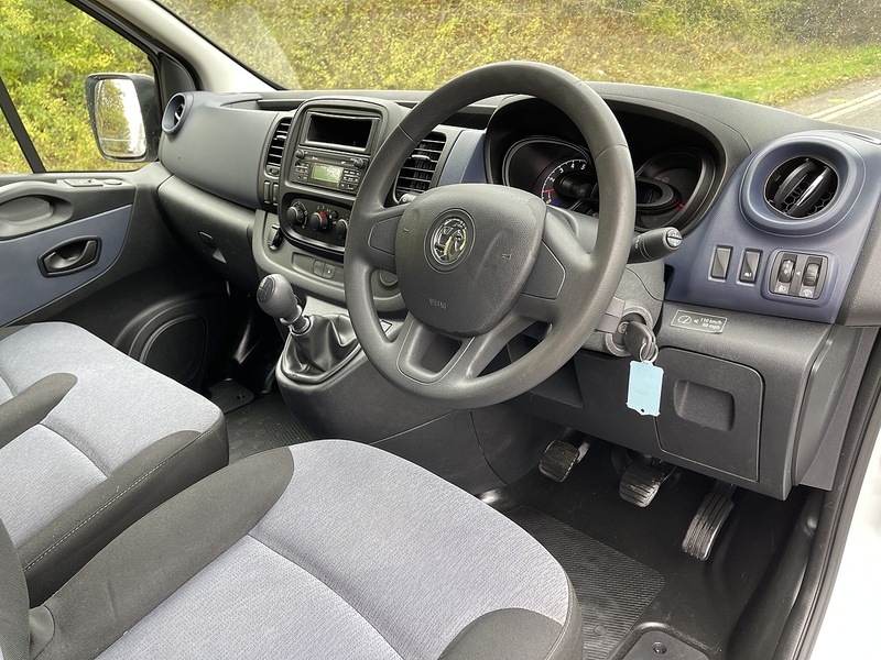 Vauxhall Vivaro 1.6 CDTi 2900 L1 H1 Euro 6 (s/s) 5dr - U306