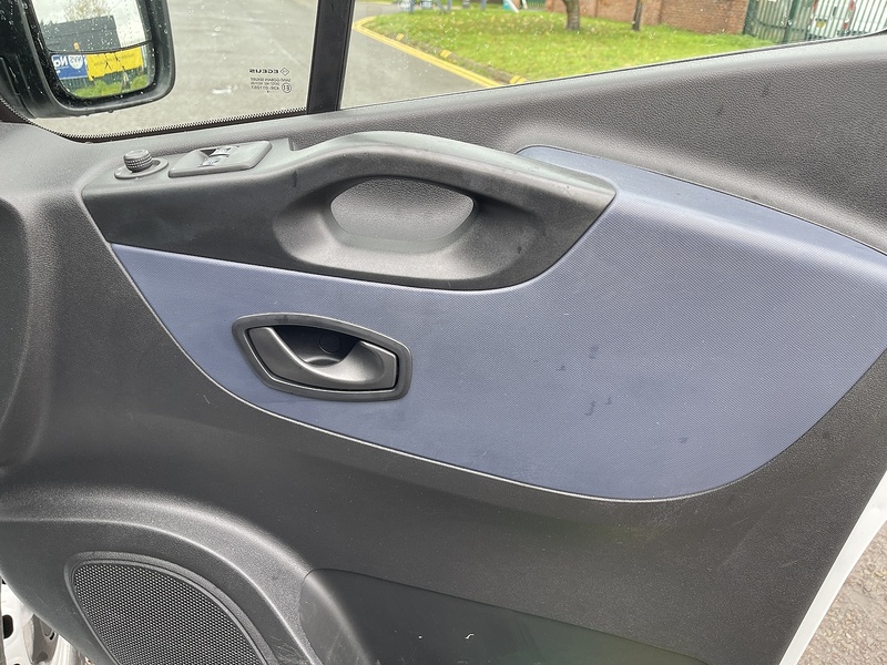 Vauxhall Vivaro 1.6 CDTi 2900 L1 H1 Euro 6 (s/s) 5dr - U306