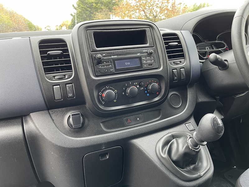 Vauxhall Vivaro 1.6 CDTi 2900 L1 H1 Euro 6 (s/s) 5dr - U306