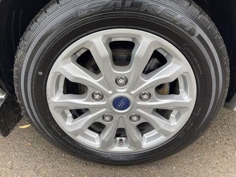 Ford Tourneo Custom 2.0 320 EcoBlue Titanium Auto L2 Euro 6 (s/s) 5dr - U310