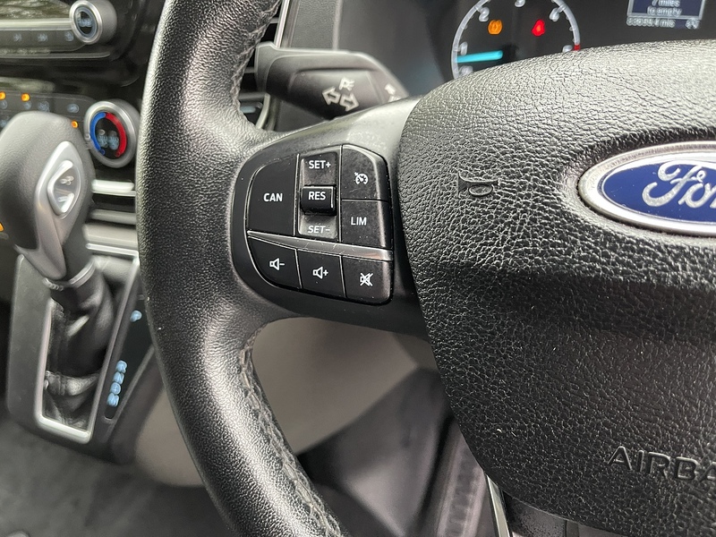 Ford Tourneo Custom 2.0 320 EcoBlue Titanium Auto L2 Euro 6 (s/s) 5dr - U310