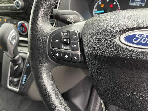 Ford Tourneo Custom 2.0 320 EcoBlue Titanium Auto L2 Euro 6 (s/s) 5dr - U310