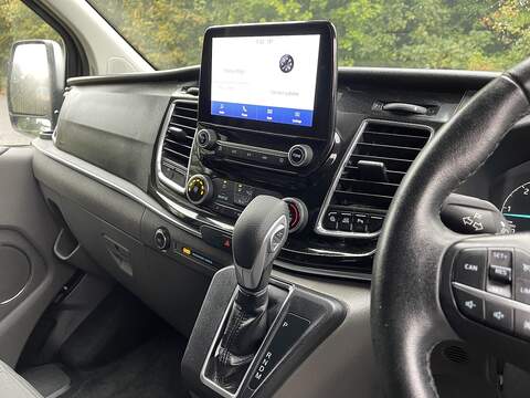 Ford Tourneo Custom 2.0 320 EcoBlue Titanium Auto L2 Euro 6 (s/s) 5dr - U310