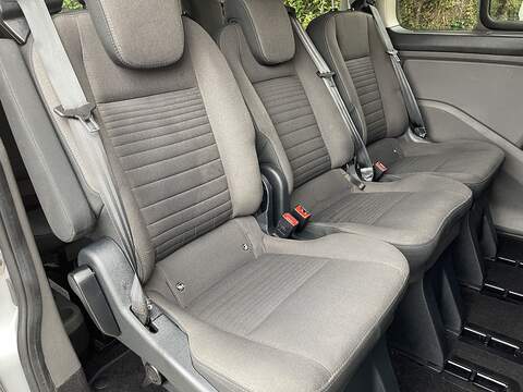 Ford Tourneo Custom 2.0 320 EcoBlue Titanium Auto L2 Euro 6 (s/s) 5dr - U310
