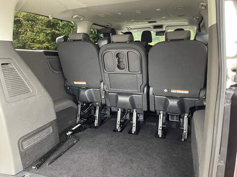 Ford Tourneo Custom 2.0 320 EcoBlue Titanium Auto L2 Euro 6 (s/s) 5dr - U310