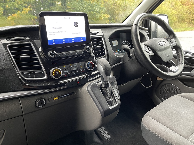 Ford Tourneo Custom 2.0 320 EcoBlue Titanium Auto L2 Euro 6 (s/s) 5dr - U310