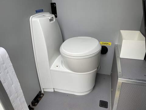 Renault Trucks Master ZE 56KW FWD 3T1 L2 H2 ED MESS CREW CAB Unlisted Electric - U312