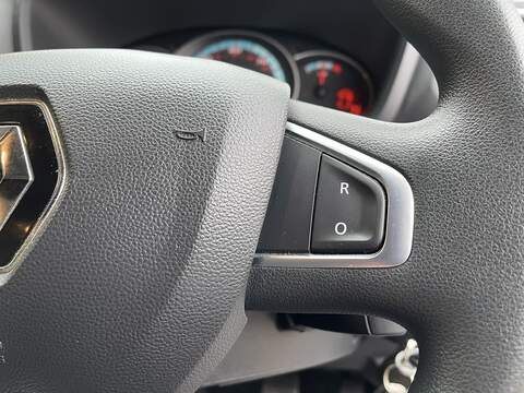 Renault Trucks Master ZE 56KW FWD 3T1 L2 H2 ED MESS CREW CAB Unlisted Electric - U312