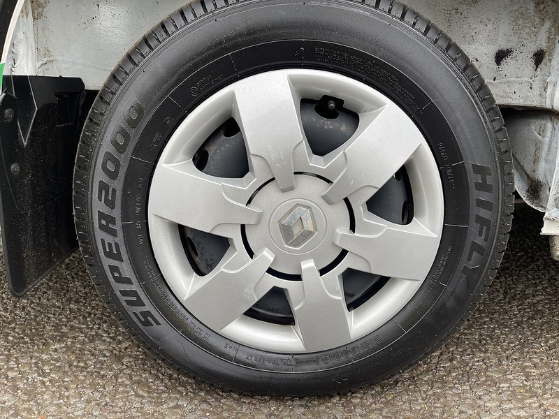 Renault Trucks Master ZE 56KW FWD 3T1 L2 H2 ED MESS CREW CAB Unlisted Electric - U312