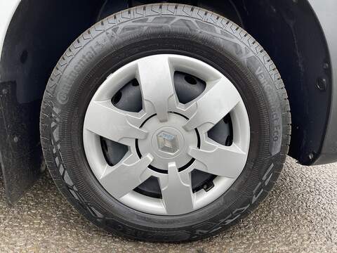 Renault Trucks Master ZE 56KW FWD 3T1 L2 H2 ED MESS CREW CAB Unlisted Electric - U312