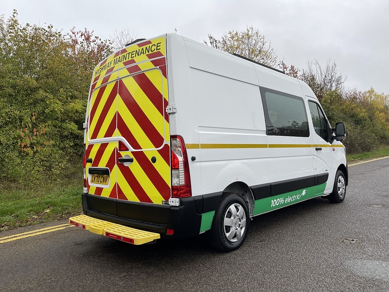 Renault Trucks Master ZE 56KW FWD 3T1 L2 H2 ED MESS CREW CAB Unlisted Electric - U312