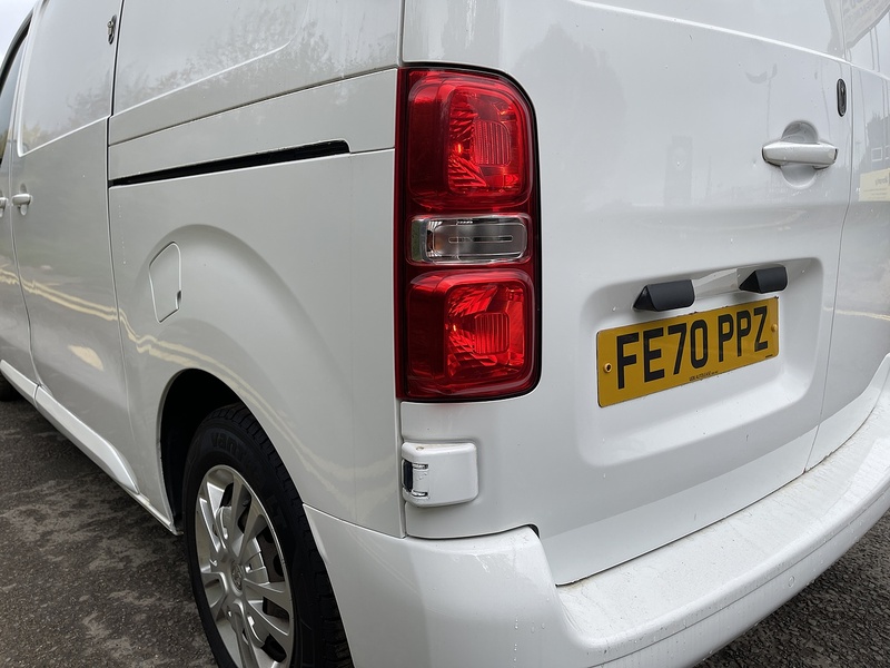 Vauxhall Vivaro Vivaro 1.5 Turbo D 2700 Sportive L1 H1 Euro 6 (s/s) 5dr - U32