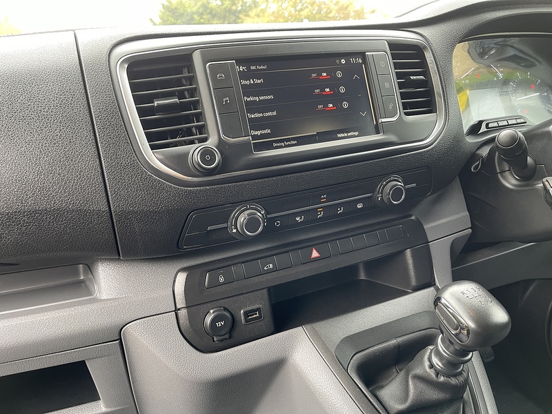 Vauxhall Vivaro Vivaro 1.5 Turbo D 2700 Sportive L1 H1 Euro 6 (s/s) 5dr - U32