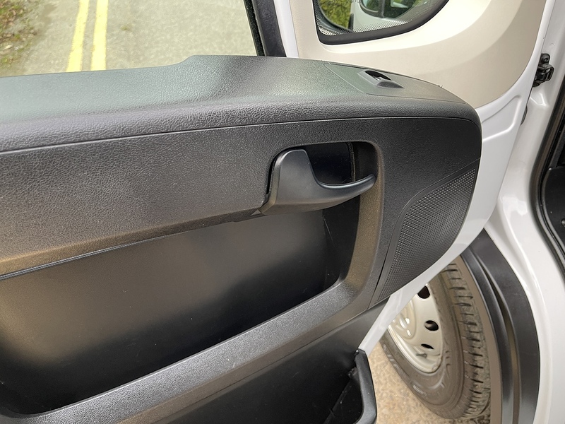 Peugeot Boxer Boxer Professional Panel Van 2 Manual Diesel - U320