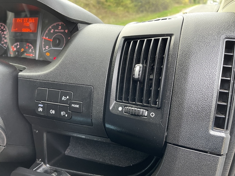 Peugeot Boxer Boxer Professional Panel Van 2 Manual Diesel - U320