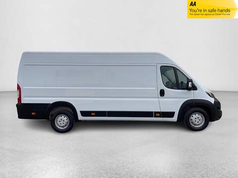 Peugeot Boxer Boxer Professional Panel Van 2 Manual Diesel - U320